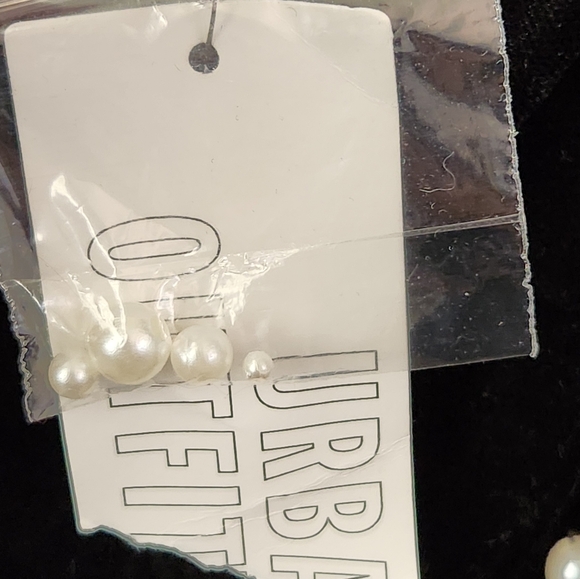 Urban Outfitters UO Slip Dress Women's Pearl Beaded Velvet Midi Black‎ Size 12 - Picture 9 of 12